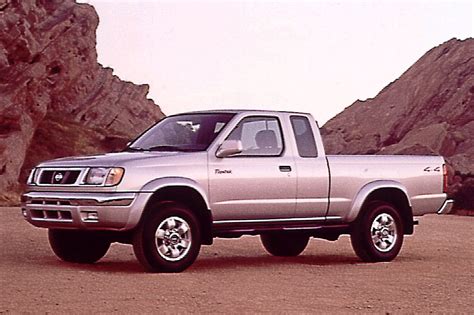 1998 Nissan Frontier Truck