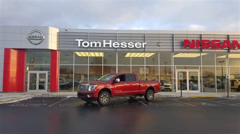 Tom Hesser Nissan