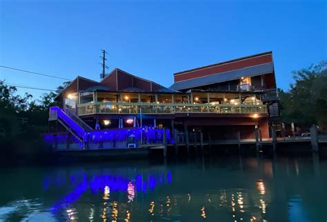 Upper Deck Restaurant