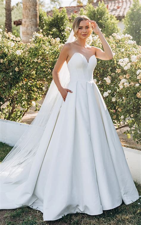 Wedding Dress Heart Shaped Neckline